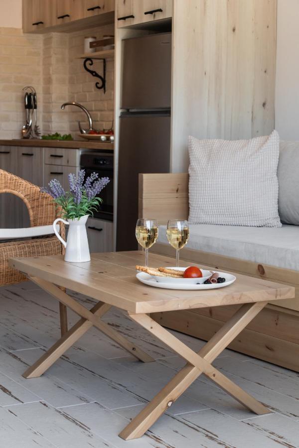 En Lefko Boutique Apartments Nikiána Kültér fotó